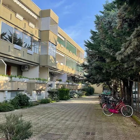 Apartment Venezuela 2 *